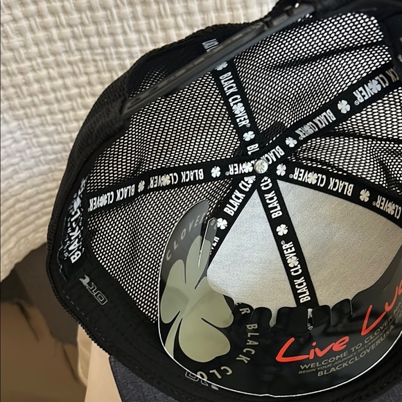 Black Clover Men's Black Gray and red Hat - Picture 8 of 13